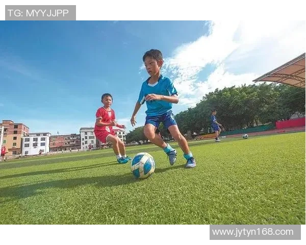 姓丝的足球明星:他们在绿茵场上的辉煌成就与传奇故事 姓丝的足球明星:他们在绿茵场上的辉煌成就与传奇故事